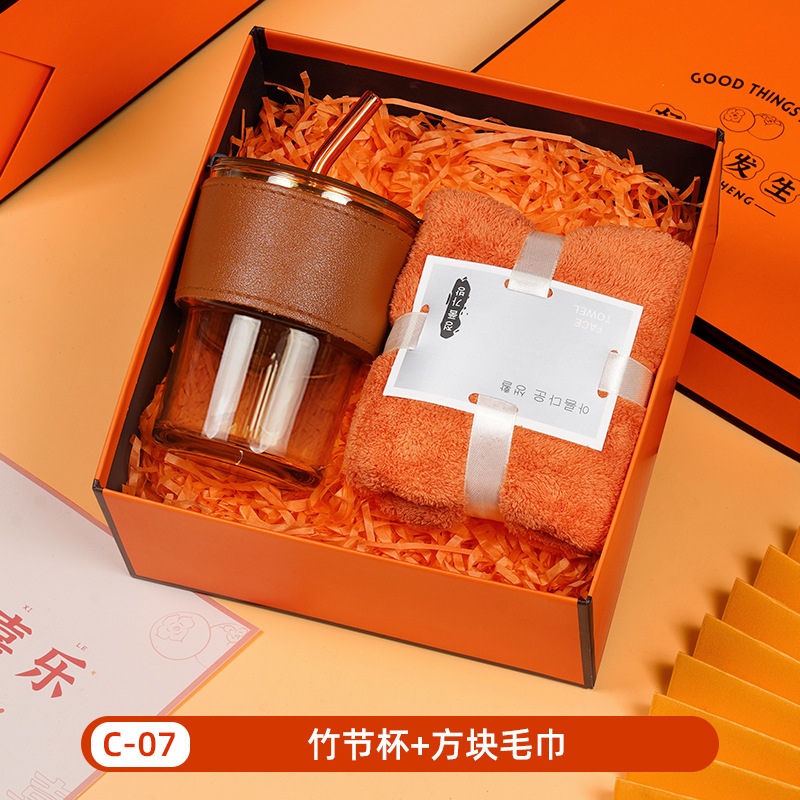 開店記念品、顧客や従業員への祝賀品、学校卒業記念品、イベント記念品、カスタムギフト|undefined