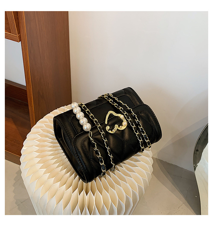 Wholesale Heart-shaped Buckle Messenger Shoulder Small Square Bag Nihaojewelry display picture 136