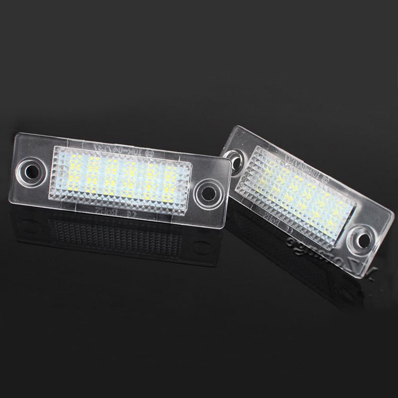 Suitable for Volkswagen Golf 5 Plus, Passat, and Skoda license plate lights, 18 LED white lights, transparent frame, 2 pieces