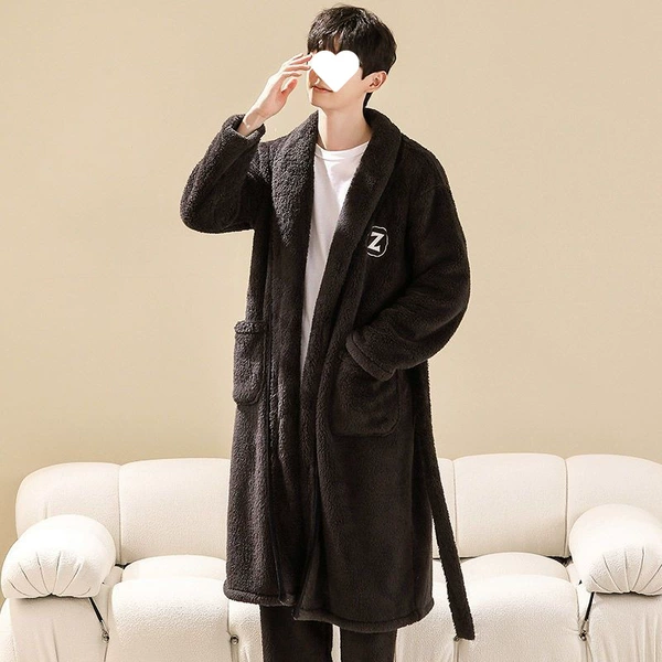 Men's Z-shaped long hair nightgown