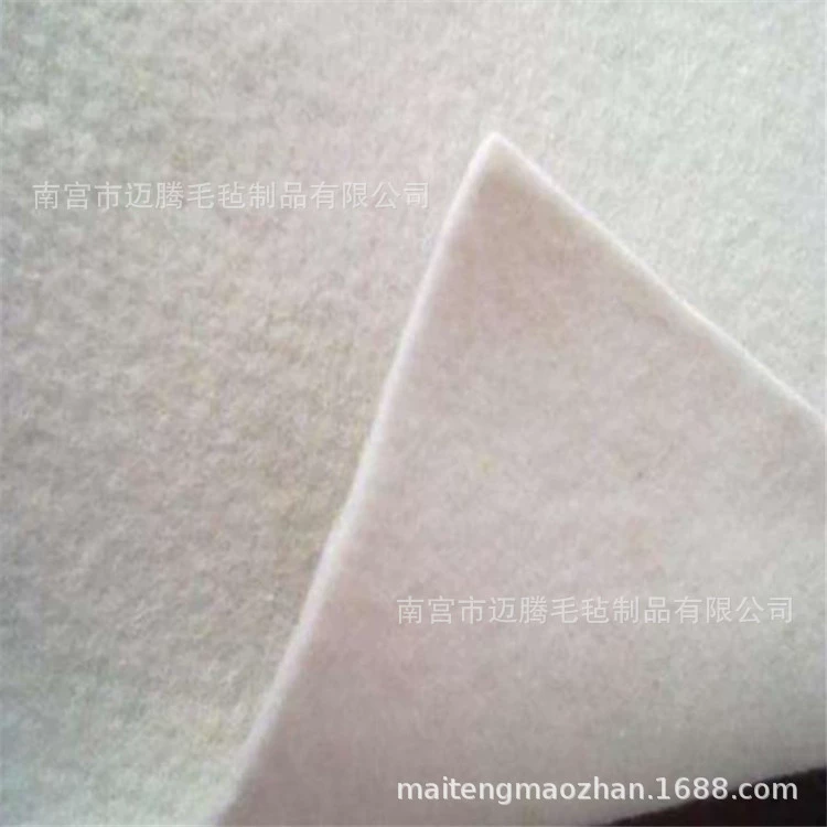 Игл-пробитый не-сплетенный полиэстер войлока игл-пробитый полипропиленом не-сплетенный белизна 3 мм игл-пробитый хлопок для фильтрации