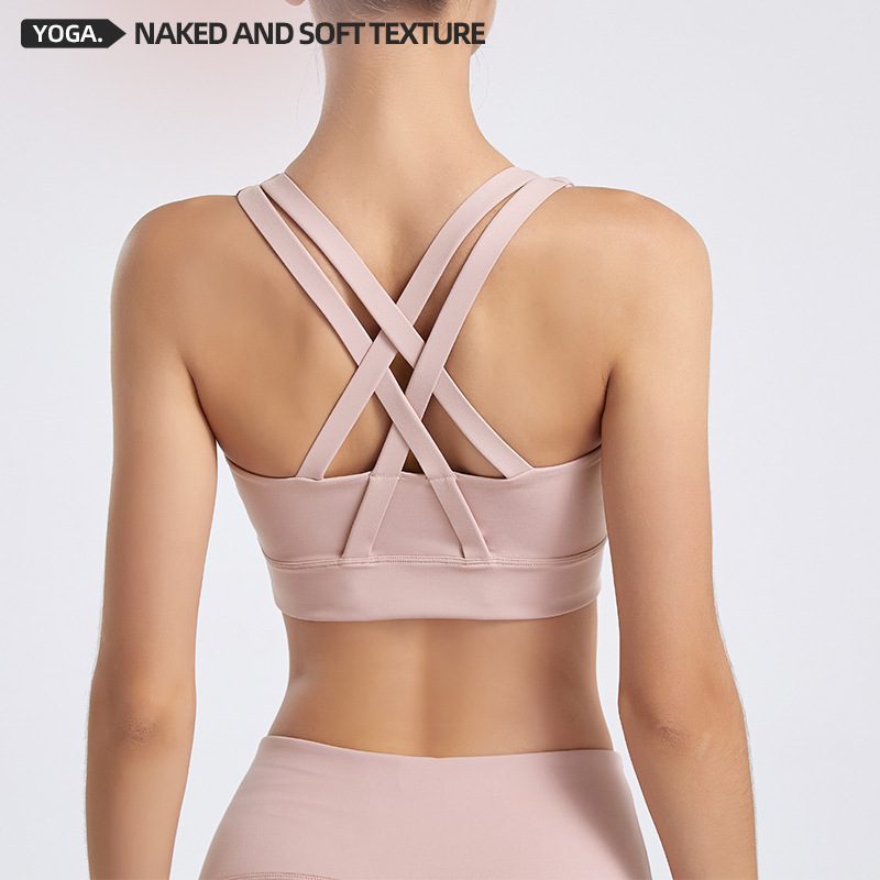 2024 nueva Europa y América nude yoga ropa interior deportiva de las mujeres Cruz volver fitness desgaste exterior a prueba de golpes empuja hacia arriba el sujetador