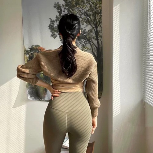 Korean yoga clothing that does not fall off the shoulders, yoga fitness tops, knitted warm sun protection cardigans, shawl vests