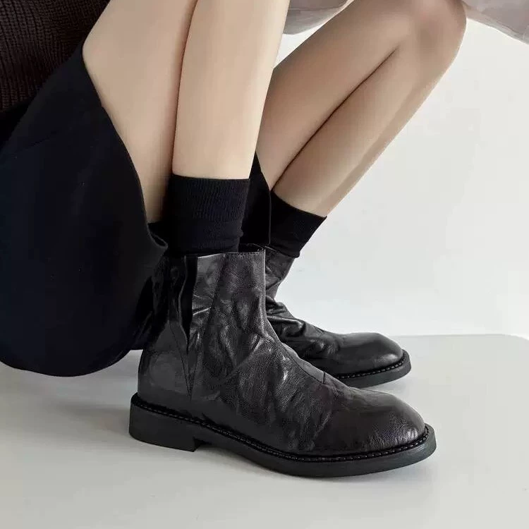 Французский ленивый ~ Стиль ретро! Кожаная кожа не складчатая версия плоской подошвы Челси сапоги женские круглые черные сапоги
