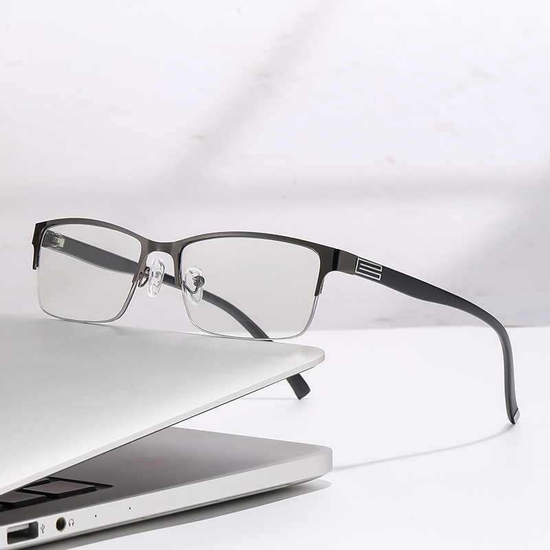 Nuevos hombres de medio marco de negocios Anti-azul gafas de luz marco clásico de los hombres gafas de miopía terminado venta al por mayor 809 miopía