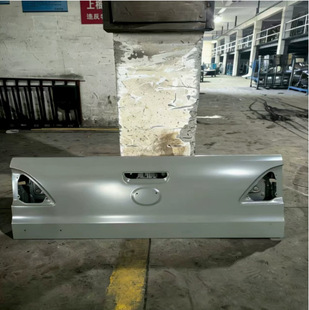�m����R���_MAZDA BT-50 2021����� TAILGATE