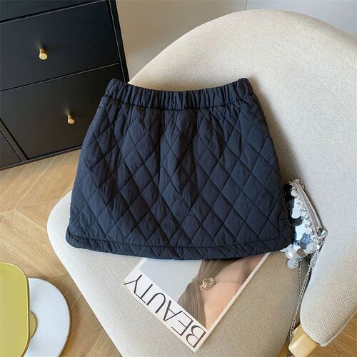 Outerwear White Gingham Down Padded Half-Skirt with Thick Fleece Anti-Look A-Line Hourglass Short Skirt for Autumn/Winter 2025