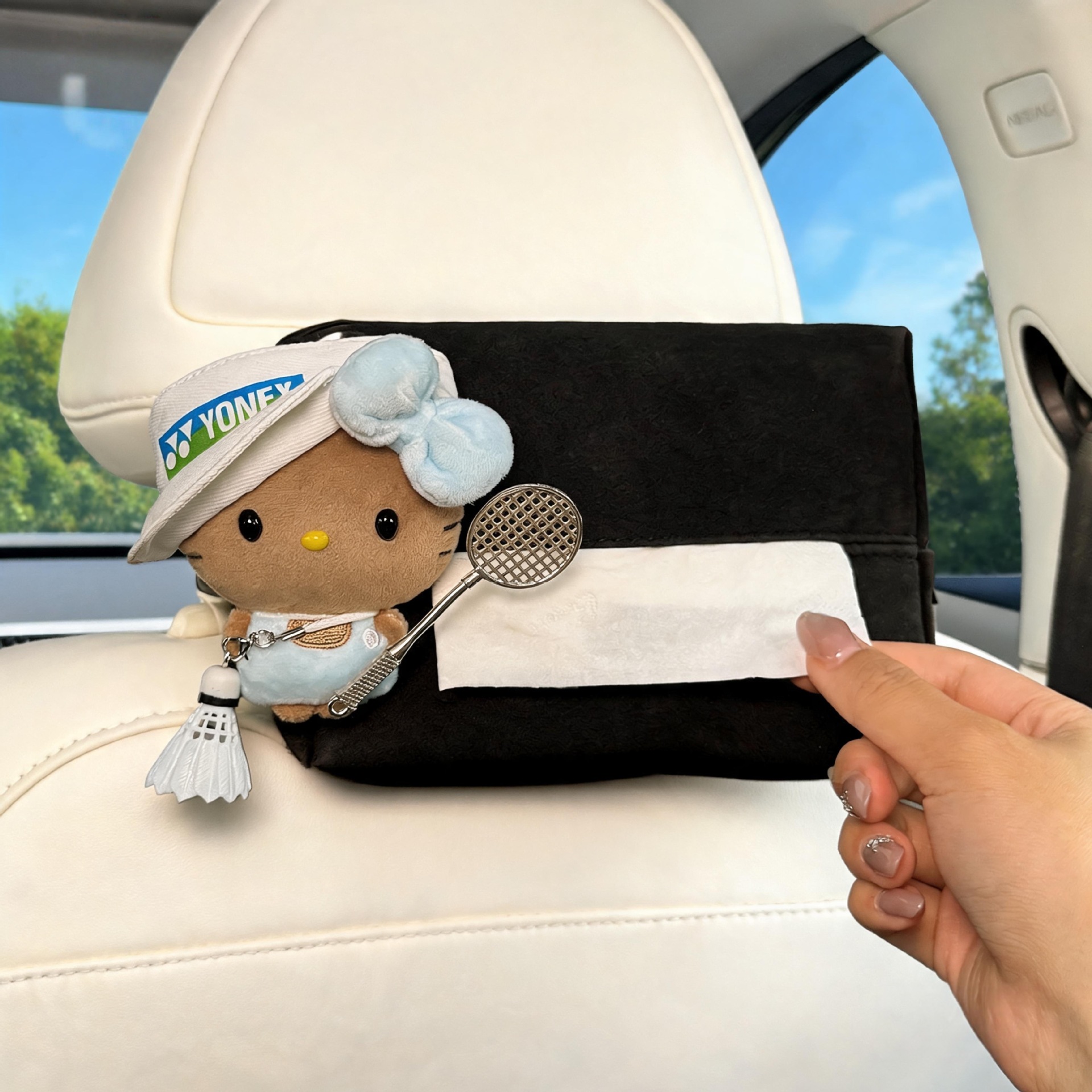 New Kitty car tissue box for the front and back seats, tissue holder for the car interior, cute tissue hanging bag for women