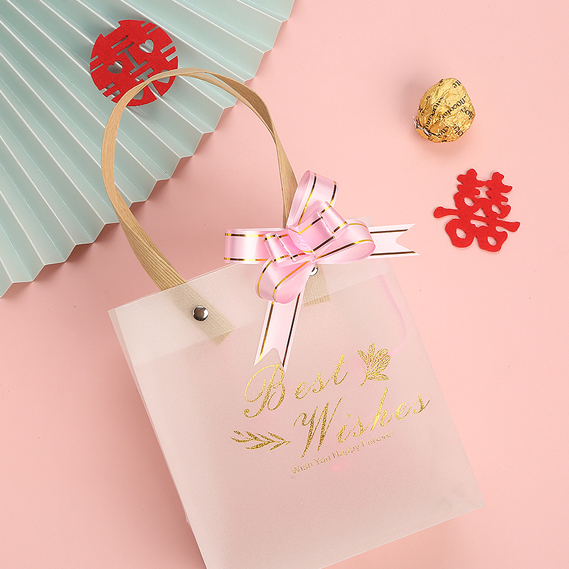 Borde dorado mano tire flor arco cinta regalo embalaje tire flor suministros de la sala de bodas boda decoración del coche de la boda tire Flor al por mayor