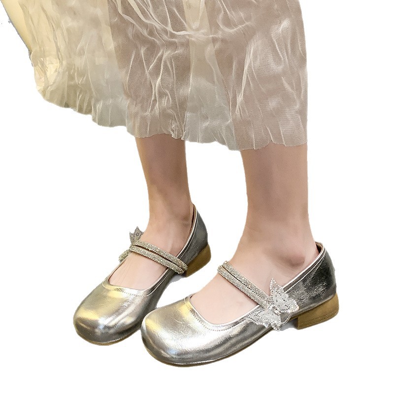 Mary Jane Pumps With Rhinestone Butterfly And Chunky Heel_voghion.com