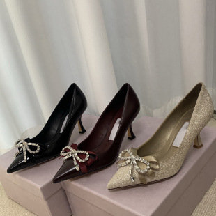 �紺2026�¿��Ը��W�ۜ\��ɫ���^�߸�ЬŮ����ˮ荺����Y�\�چ�Ь