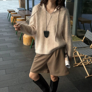 ����q+ɣ�Q�z+��ë��ܛŴ���q��ë��Ů20�ﶬ�p�g���|㼑д����