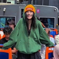 墨绿色连帽卫衣外套女2025新款早秋季拉链开衫美式慵懒风chic上衣