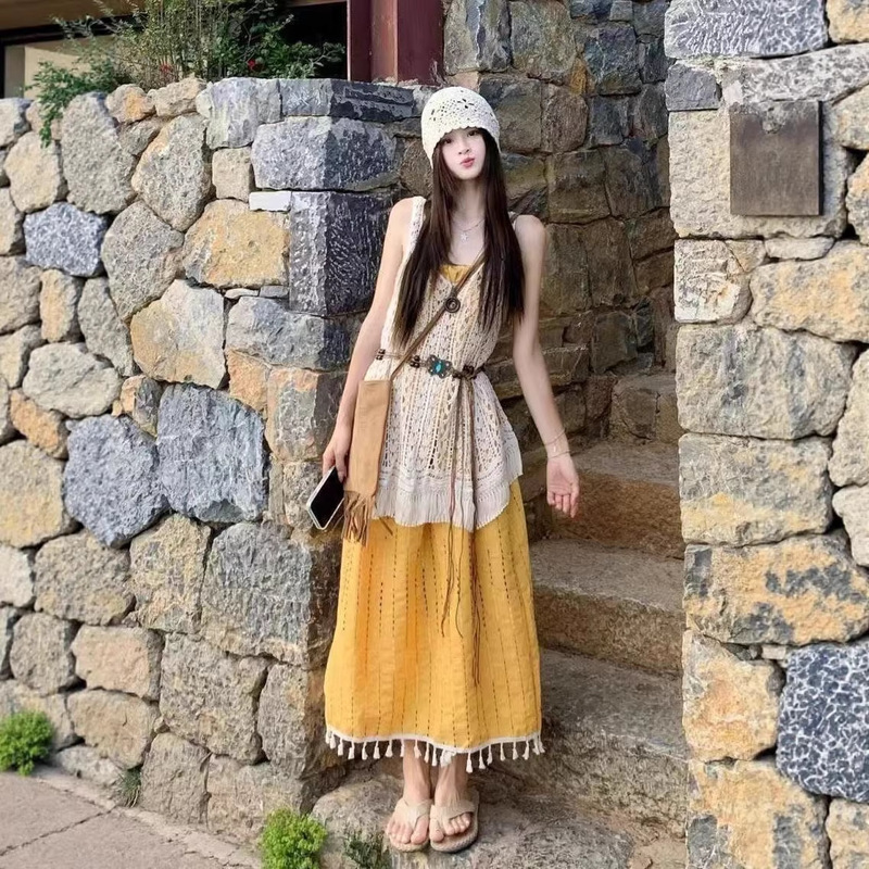 Bohemian Style Vacation Outfit, Korean Style Tassel Suspender Dress, Layered Hollow-Out Blouse, Women's Summer Set