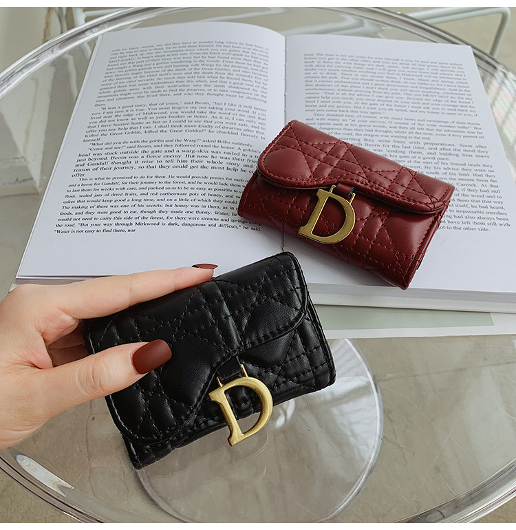 2021 Autumn And Winter New Trendy Fashion Folding Ladies Rhombus Embroidery Thread Wallet display picture 26