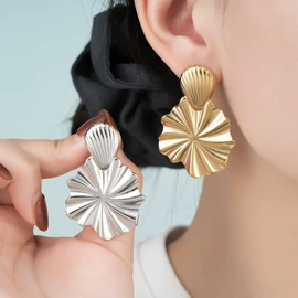 耳钉;耳坠;戒指