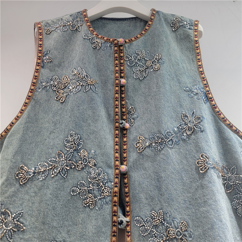 Diseño bordado flores chaleco de vaquero de mujer universal bordado sin mangas hombro clip primavera nueva moda simple