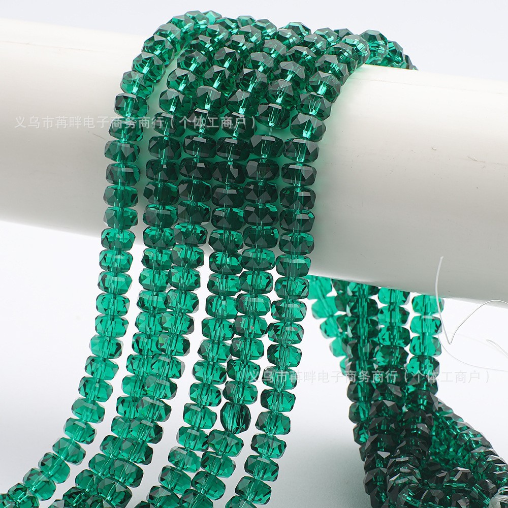 True color-hole green