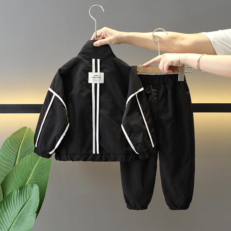 6123 Traje fresco y guapo de moda de otoño para niños 2025 nueva chaqueta cortavientos para niños traje de dos piezas deportivo para bebés