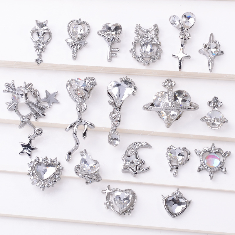 2024 New Manicure Diamond Tassel Pendant Nail Patch DIY Star Moon Stereo Diamond Jewelry Accessories