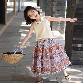 甜美女孩上衣夏季2026新款女童背心镂空儿童夏装网红时髦无袖