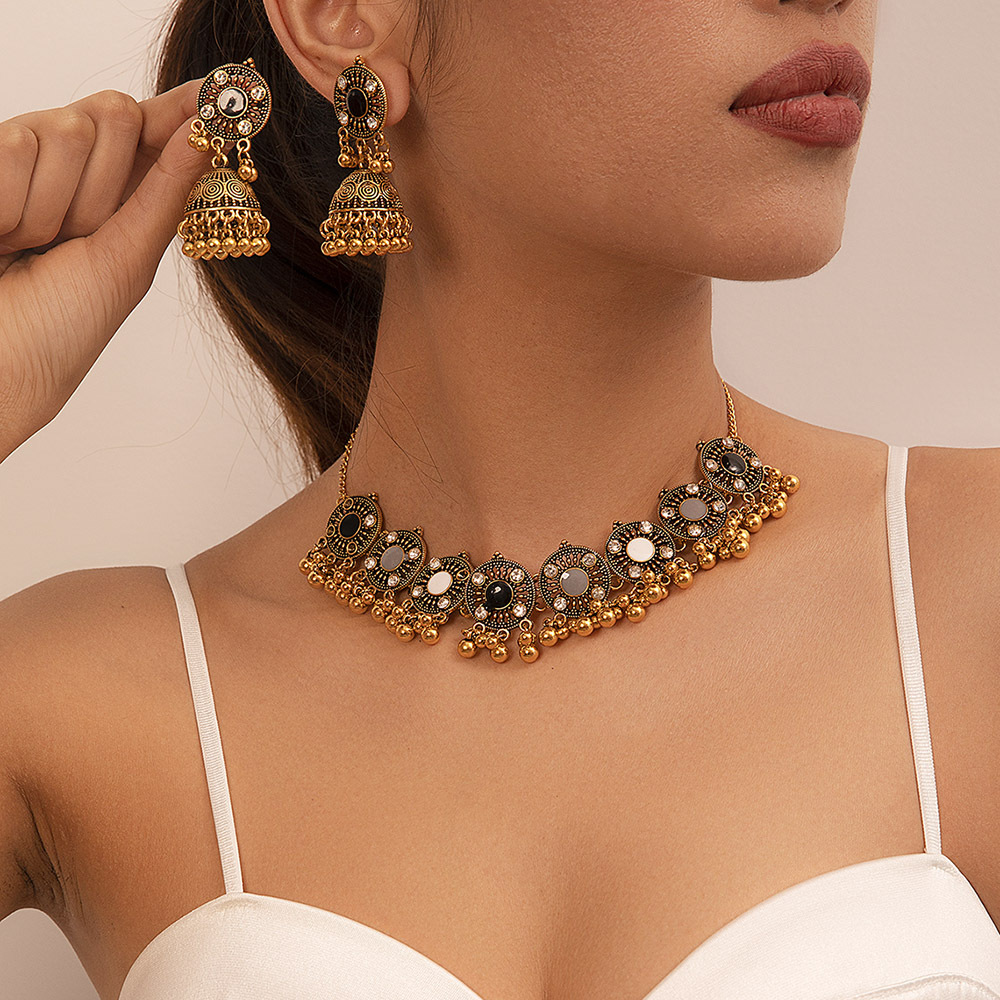 Set collana e orecchini in metallo gioielli di moda per donna_voghion.com