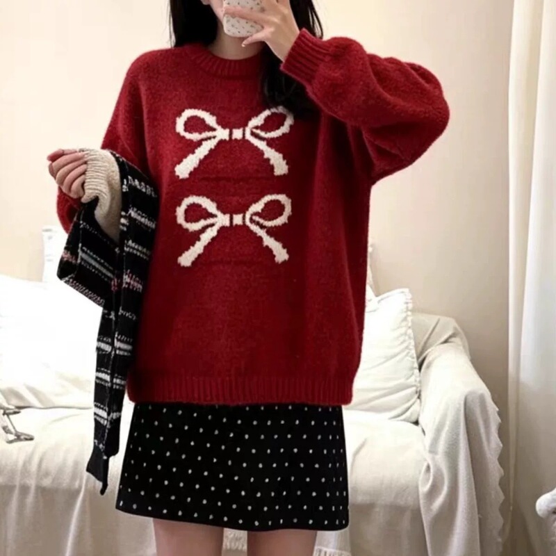 2026 new round-neck bow-knot jacquard sweater for women, soft and loose, with a relaxed, drop-shoulder, long-sleeved, pullover knit design