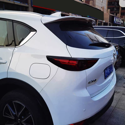 the new Mazda CX5 sports: Fixed wind wing