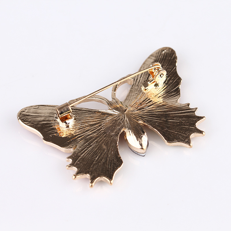 European and American fashion antique vintage oil drop enamel insect butterfly golden cicada overcoat buckle don brooch wholesale