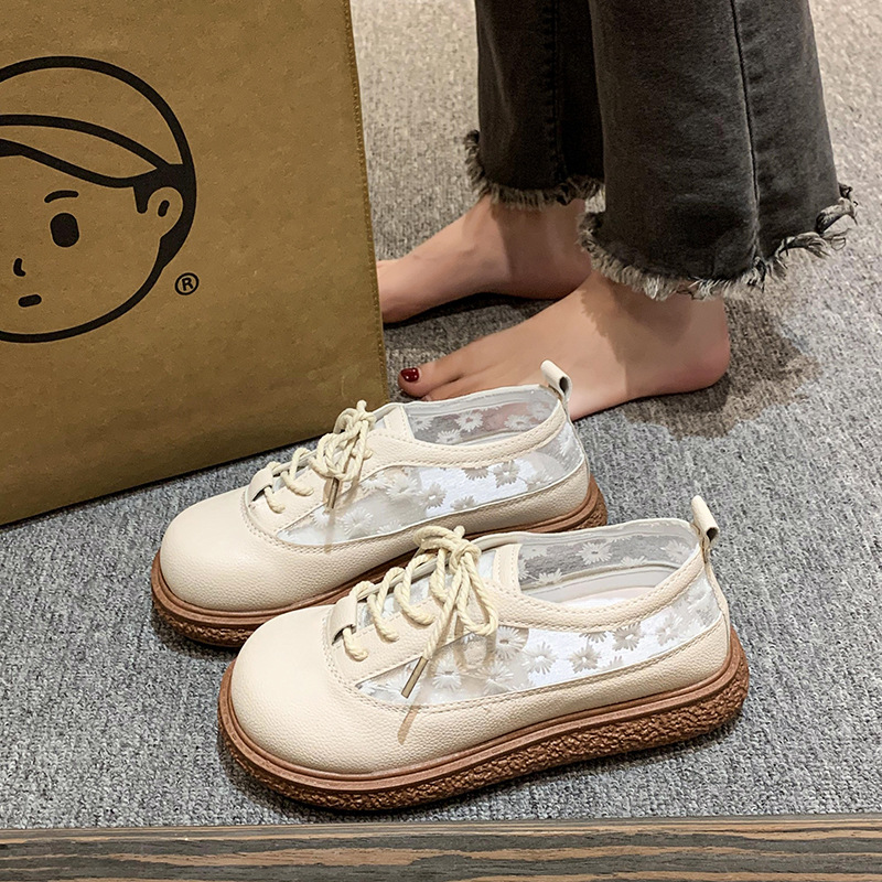 Zapatos de mujer de verano nuevos zapatos de mujer Soren estilo literario sandalias huecas de fondo grueso cabeza redonda encaje zapatos muñeca transpirables