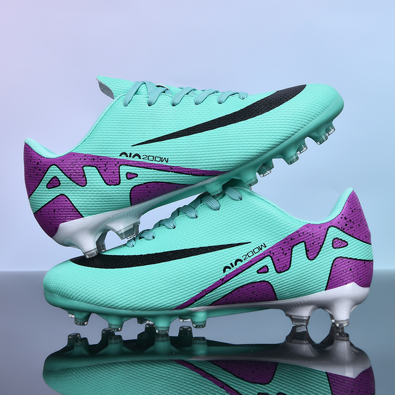 Zapatos de fútbol de alto nivel transfronterizos anti-deslizante para hombres y mujeres zapatos de entrenamiento de fútbol de clavos profesionales al por mayor