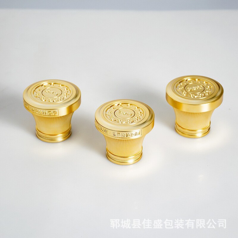 Liquor Bottle Cap Universal Glass Bottle Cap Creative Texture Carved Sealed Universal Liquor Bottle Cap Liquor Bottle Cap Universal Glass Bottle Cap Creative Texture Carved Sealed Universal Liquor Bottle Cap