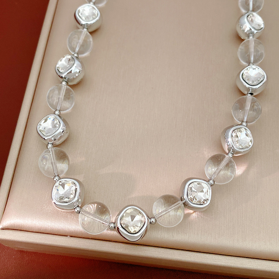 Collar redondo de cristal con cuentas de diamante ligero lujo nicho de alta calidad cadena de clavícula personalidad simple conjunto de joyería de moda image 10