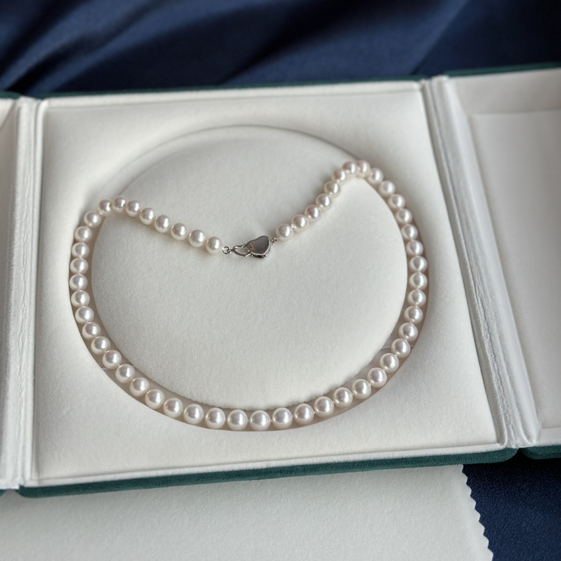 Mother's Day gift: 7-8-9-10mm high-luster freshwater non-nucleated pearl necklace with heart-shaped clasp, sterling silver, Zhuji