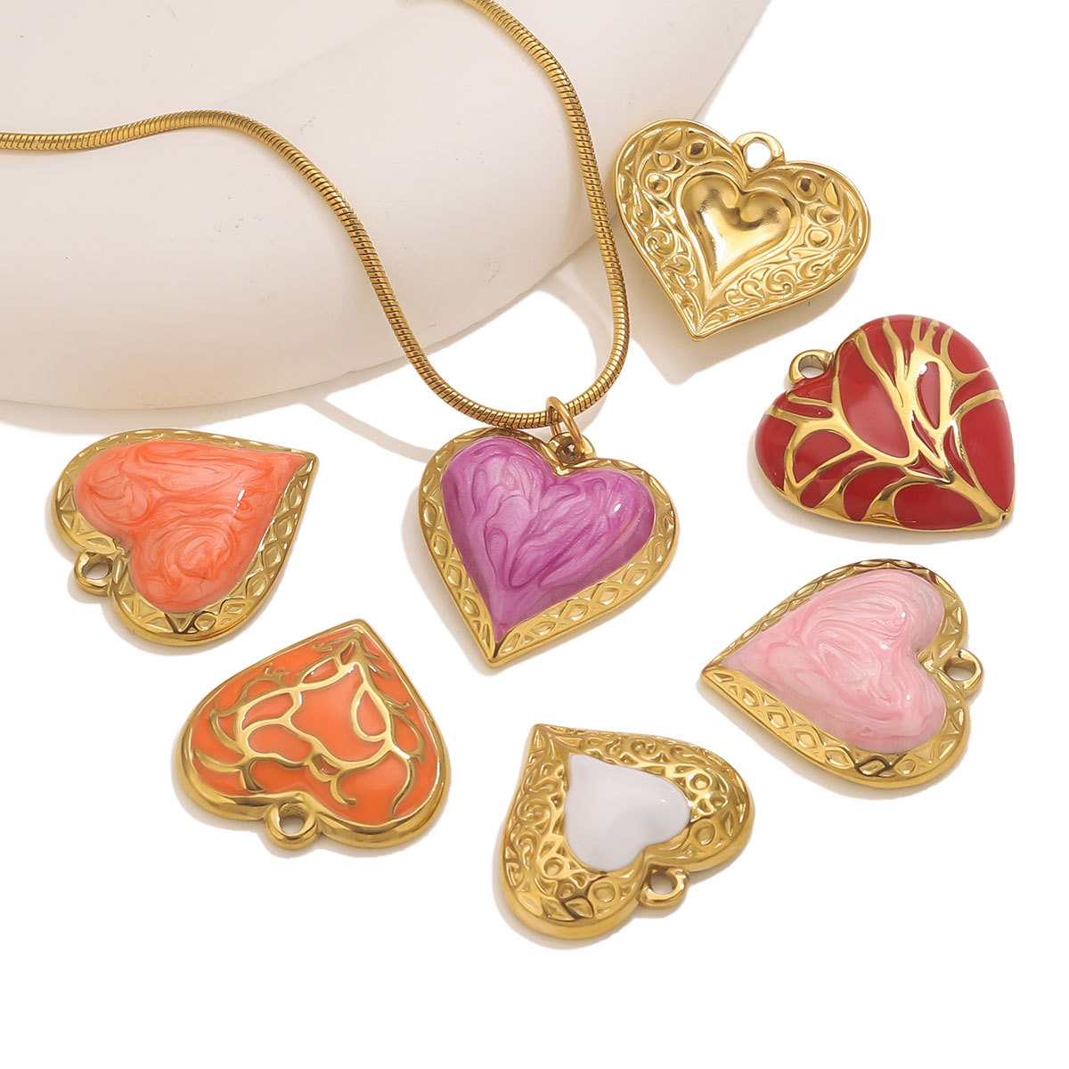 All Seasons Season 1 Piece 304 Stainless Steel PVD Coated Real Gold Plated Heart Shape Pendant Pendant