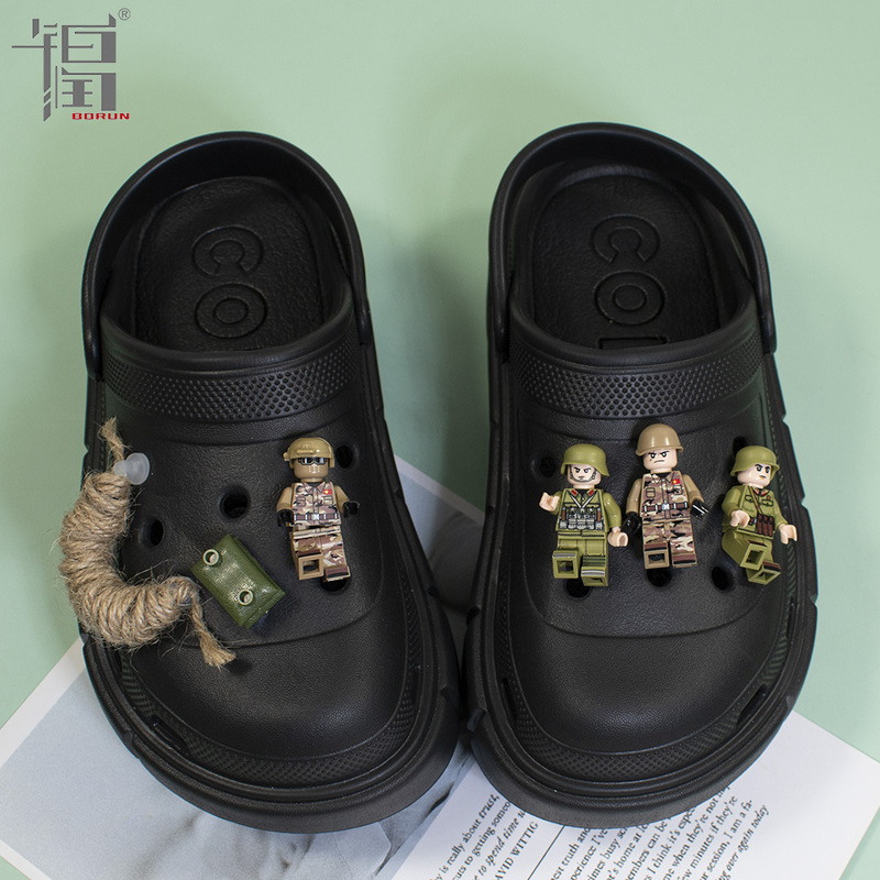 New Cave Shoes diy Accessories 3D Creative Cartoon Three-dimensional Camouflage Clothing Small Particle Lego Garden Shoes Decorations