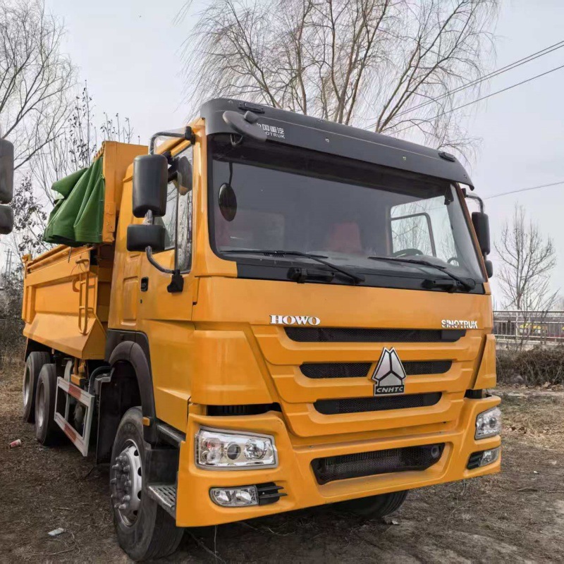 Cross-Border Factory Direct Sales of China Heavy Duty Truck Howo 371 Horsepower National Ii Emission Rear Eight-Wheel Dump Truck