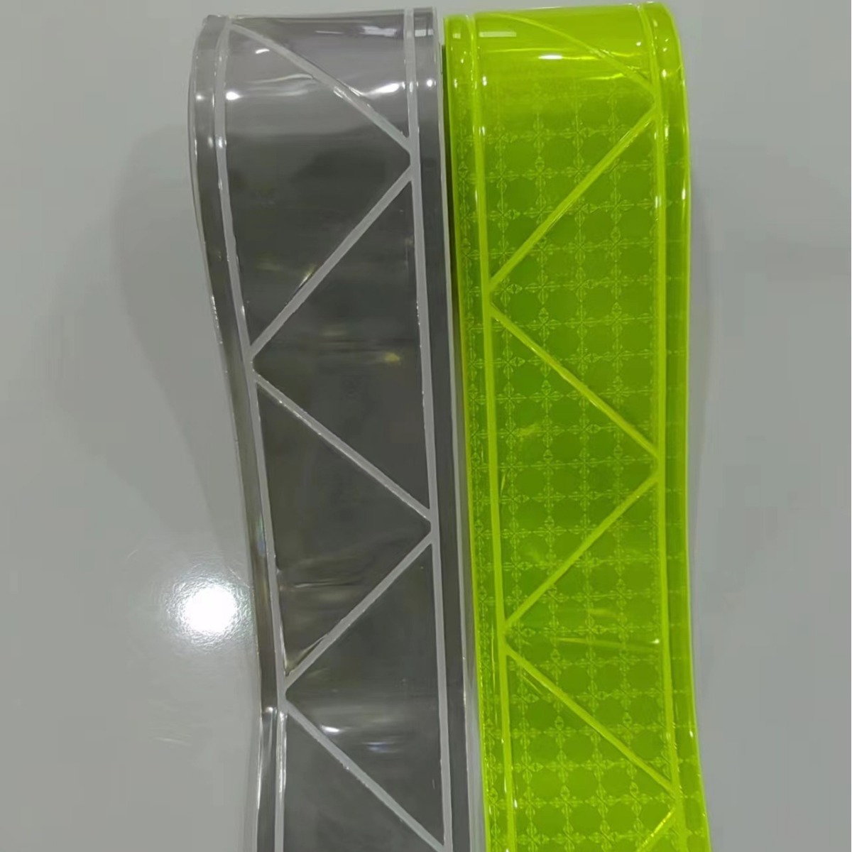 工厂直供PVC带反光工作服警示带彩色晶格安全户外防护环保贴条