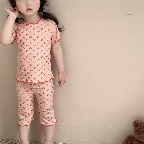 Children's boneless home suit set for girls, summer ice silk small floral short-sleeve seven-quarter pants baby pajamas air-conditioning clothes