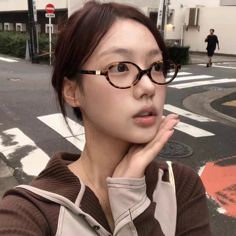 張元英同モデルのメガネのオタク近視楕円形の小さい枠の男性のタイプの復古の豹の紋様の韓系のすっぴんの平光の鏡の女性|undefined