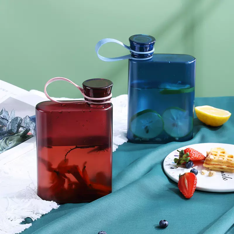 新款塑料随手杯便携手提户外旅行杯大容量学生运动创意水杯批发