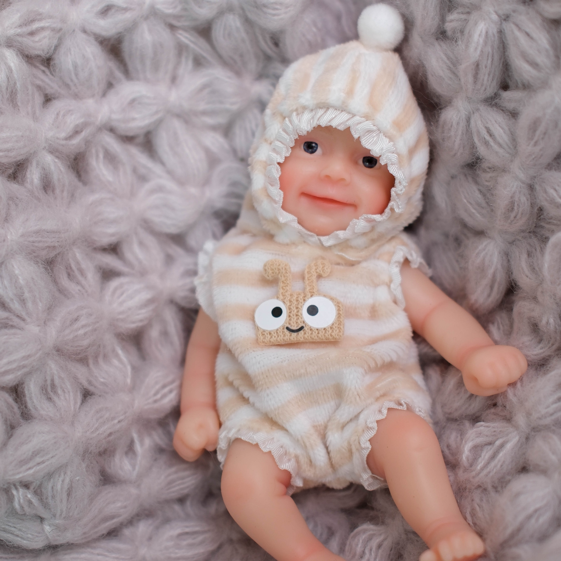 15 cm caracol pegatinas lapin Q bala sólida simulación de silicona muñeca renacimiento para niños Navidad sólida silicona