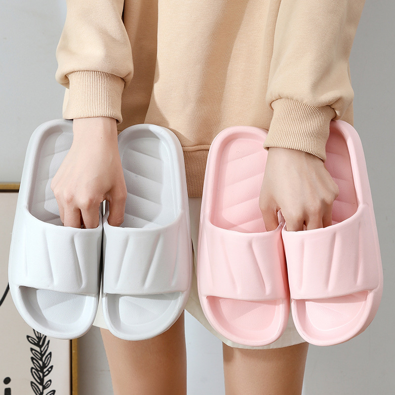 2026 Home Hotel Non-Slip Bathroom Slippers with a Stepping-On-Feces Feel for Women and Men, Summer Indoor Eva Bath Slippers