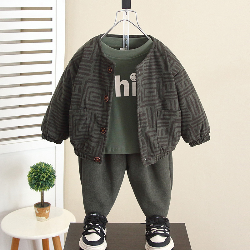 6830 niños otoño e invierno traje de tres piezas para niños más chaqueta gruesa de terciopelo 2025 nuevos pantalones de pana para bebés de moda