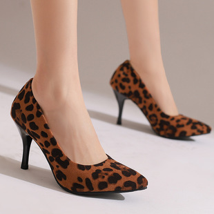 32-50��a�W���ԸМ\�ڱ��yƴɫ�߸�Ь���Q�羳�\�ڼ�����ЬZ169