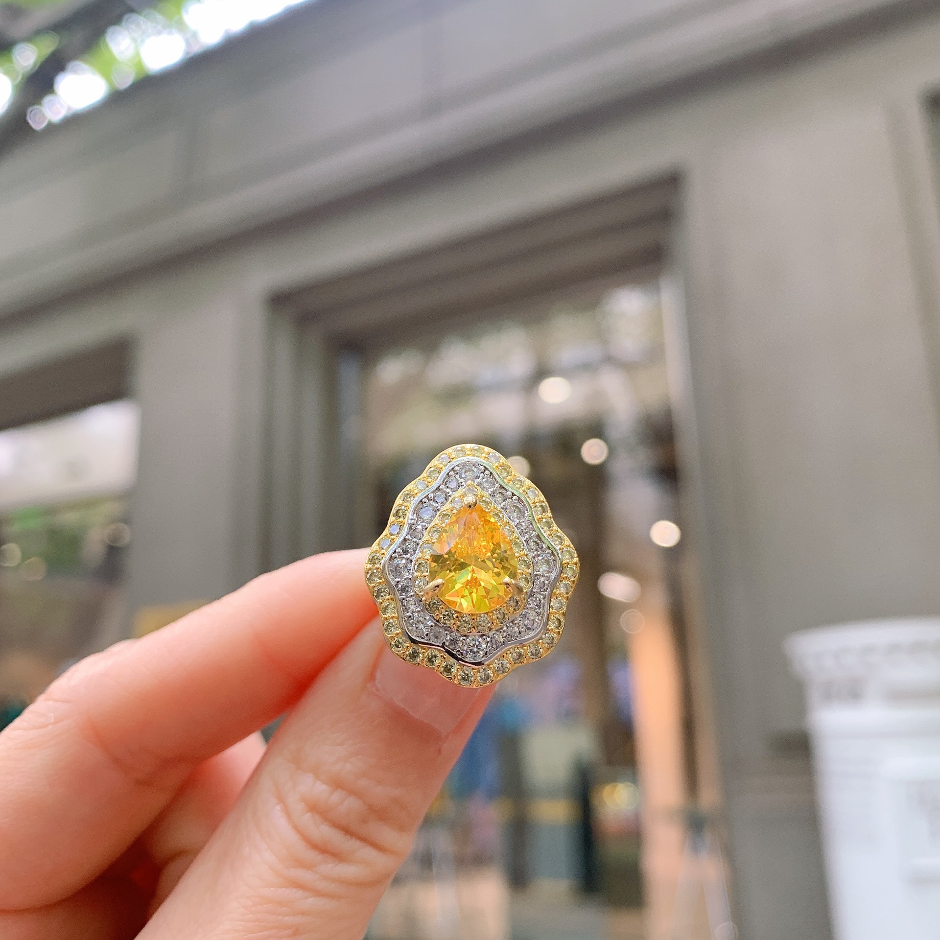 New Pink Diamond with Micro Setting Pear shaped Ring, Colorful Jewelry, Exaggerated Zircon Ring for Women_voghion.com