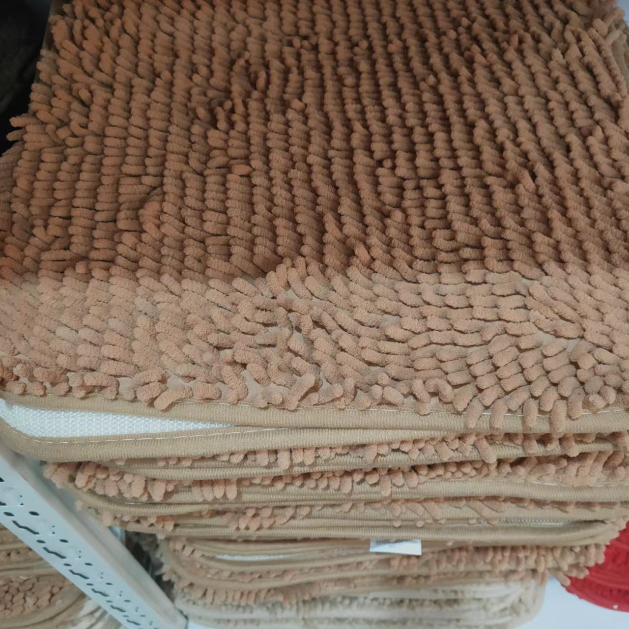 Winter car cushion chenille three-piece warm soft Caterpillar seat cushion coral fleece tie-free small three pieces