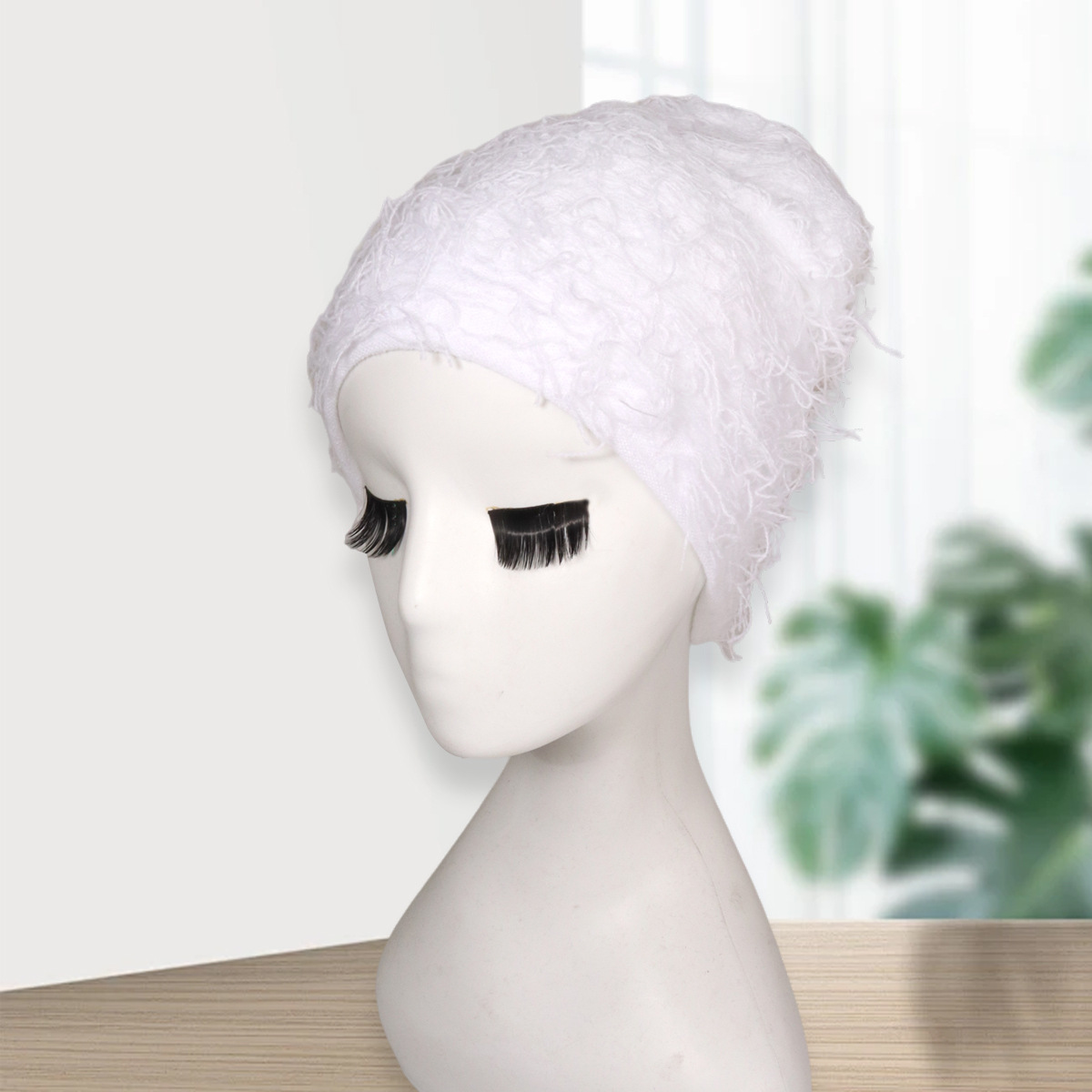 하얀색