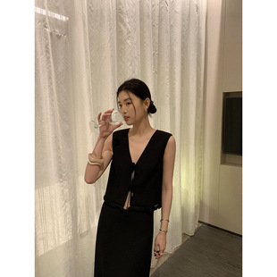 Dreaming DT ETOLIE Tassel Strap V-Neck Vest Women's Outer Wear Vacation Style Elegant Short Top Vest