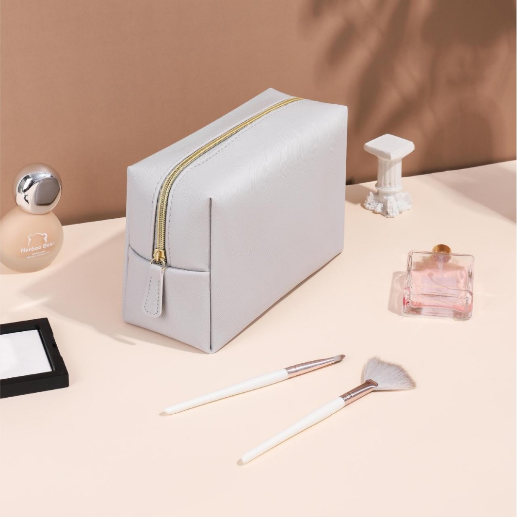 Nueva bolsa de cosméticos cuadrada PU, bolsa de almacenamiento portátil impermeable de alta calidad, bolsa de cosméticos octogonal para mujer, un lote